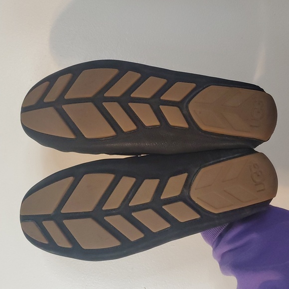 UGG Black Leather Loafers Mens Size 10.5 Slipper Shoes Fringe Tassels SN 1010139 - Picture 13 of 16